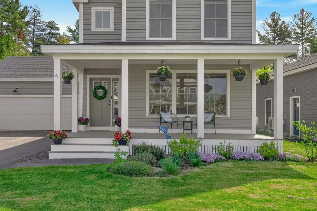 41 Pacer Way Scarborough ME 04074