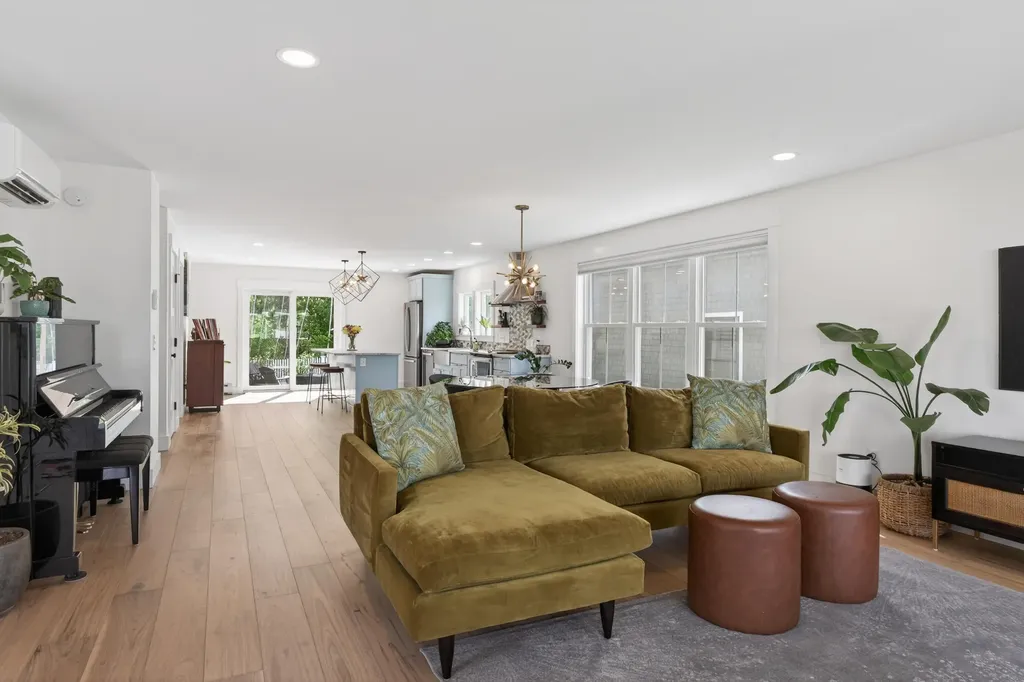 41 Pacer Way Scarborough ME 04074
