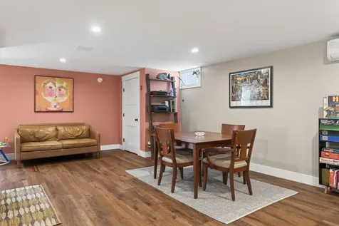 41 Pacer Way Scarborough ME 04074