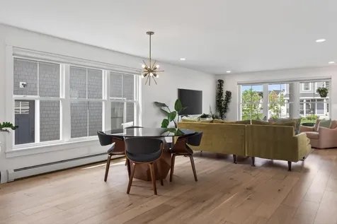 41 Pacer Way Scarborough ME 04074
