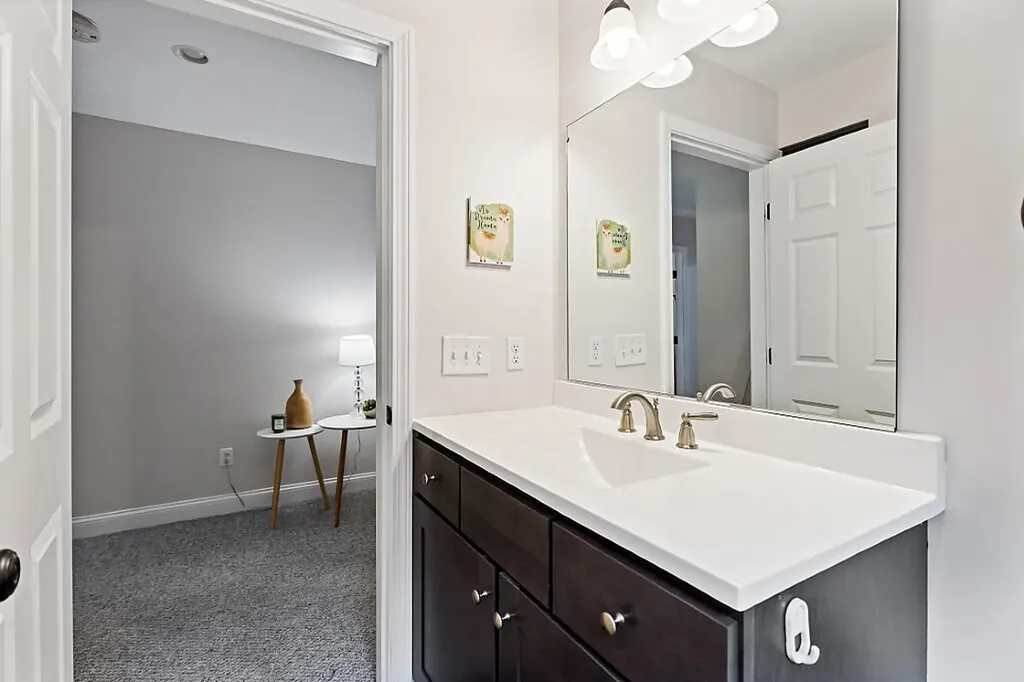 56 Royale Drive Sidney ME 04330