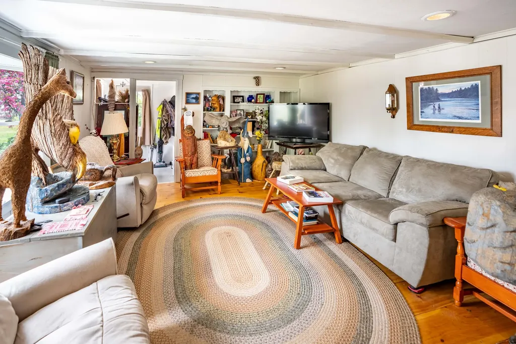 19 Sullivan Street Eastport ME 04631