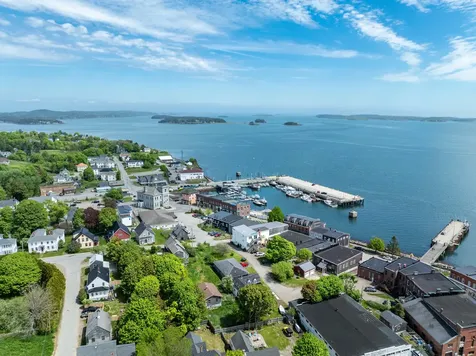 19 Sullivan Street Eastport ME 04631