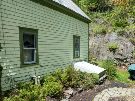 19 Sullivan Street Eastport ME 04631