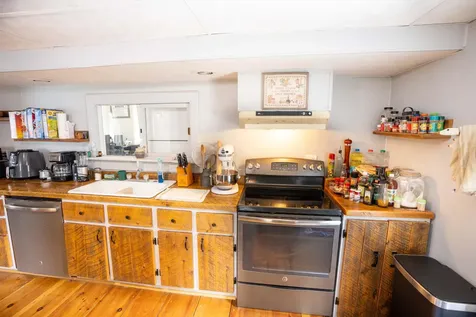 19 Sullivan Street Eastport ME 04631