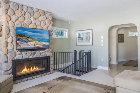124 Collette Road Holden ME 04429