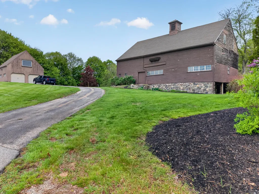 181 Cider Hill Road York ME 03909