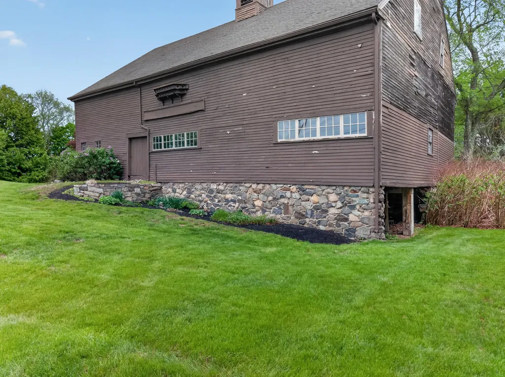 181 Cider Hill Road York ME 03909