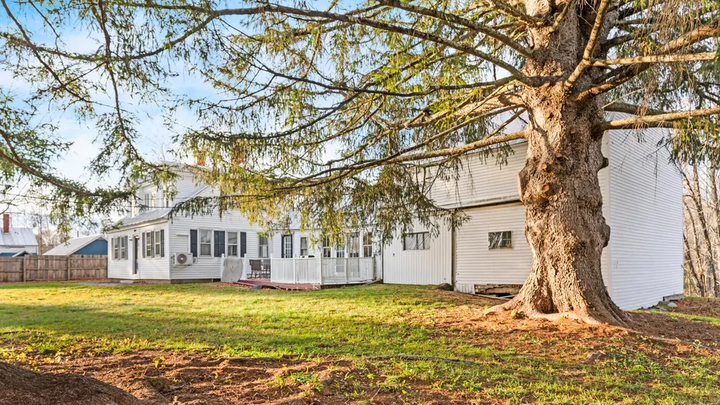35 Hall Street Anson ME 04958
