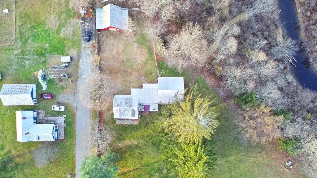 35 Hall Street Anson ME 04958