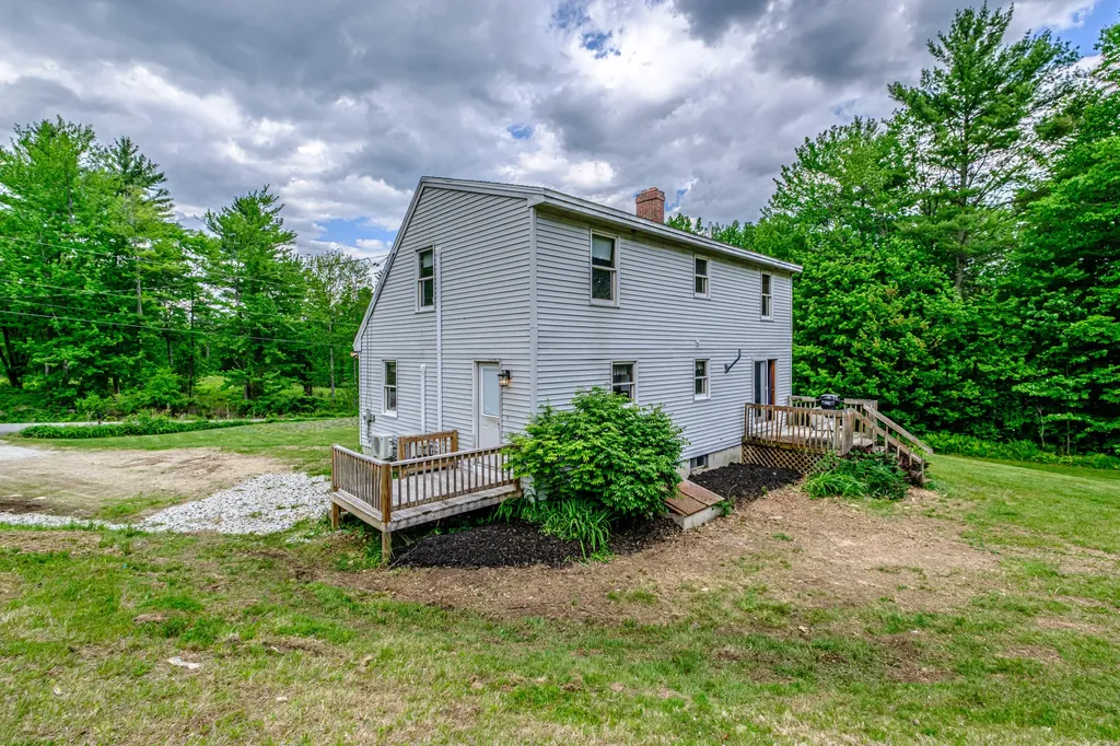 88 Sedgly Road Limington ME 04049