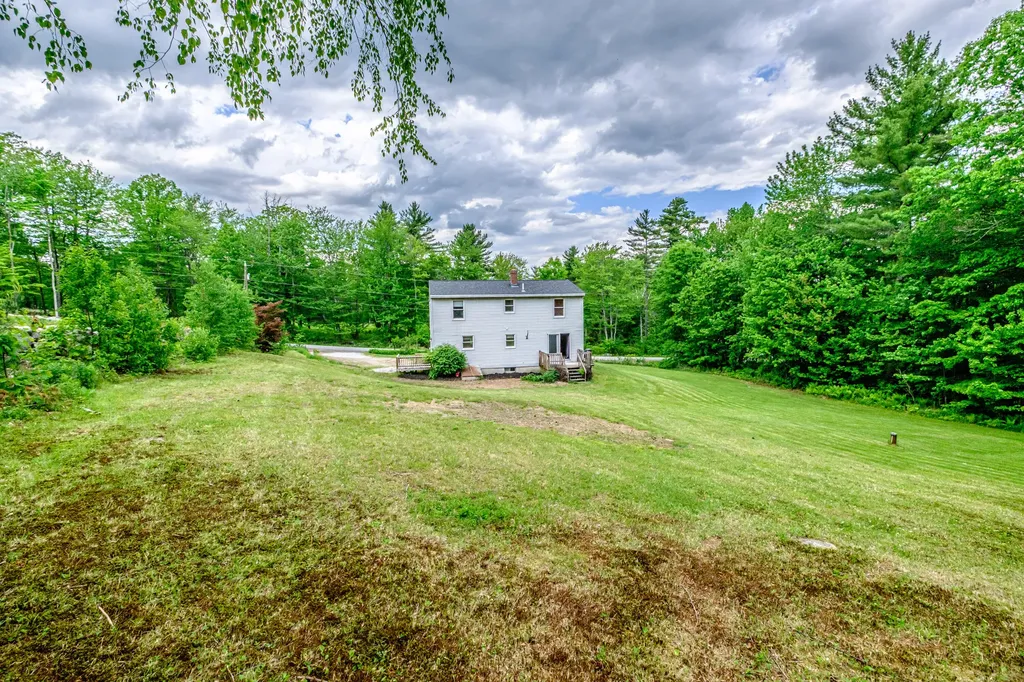 88 Sedgly Road Limington ME 04049