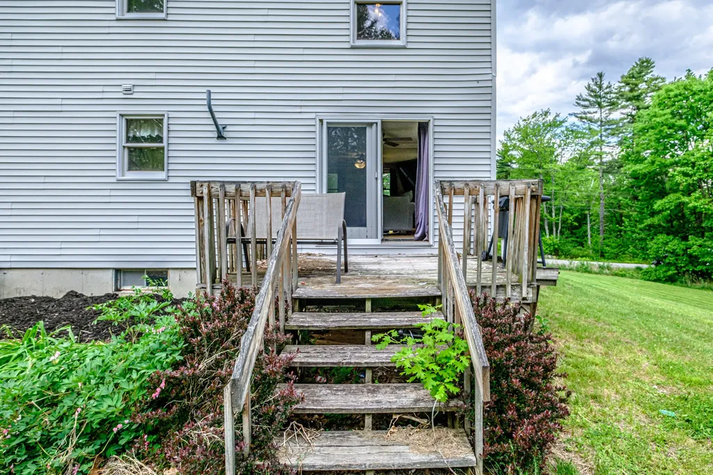 88 Sedgly Road Limington ME 04049