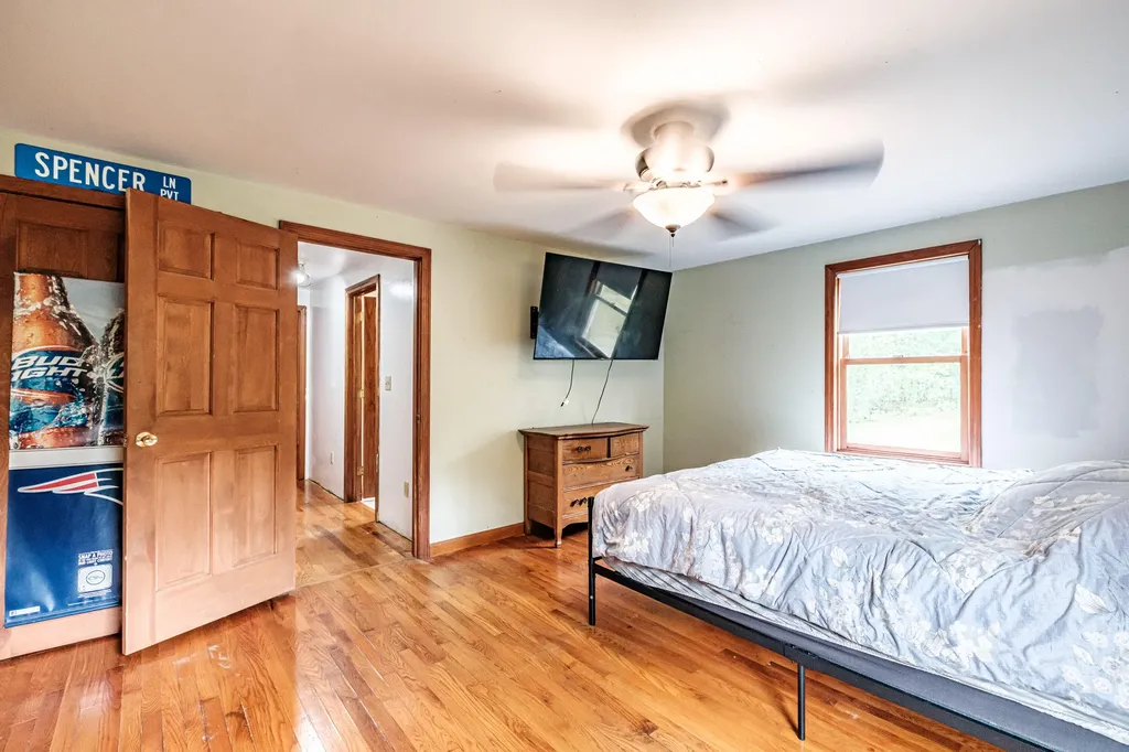 88 Sedgly Road Limington ME 04049