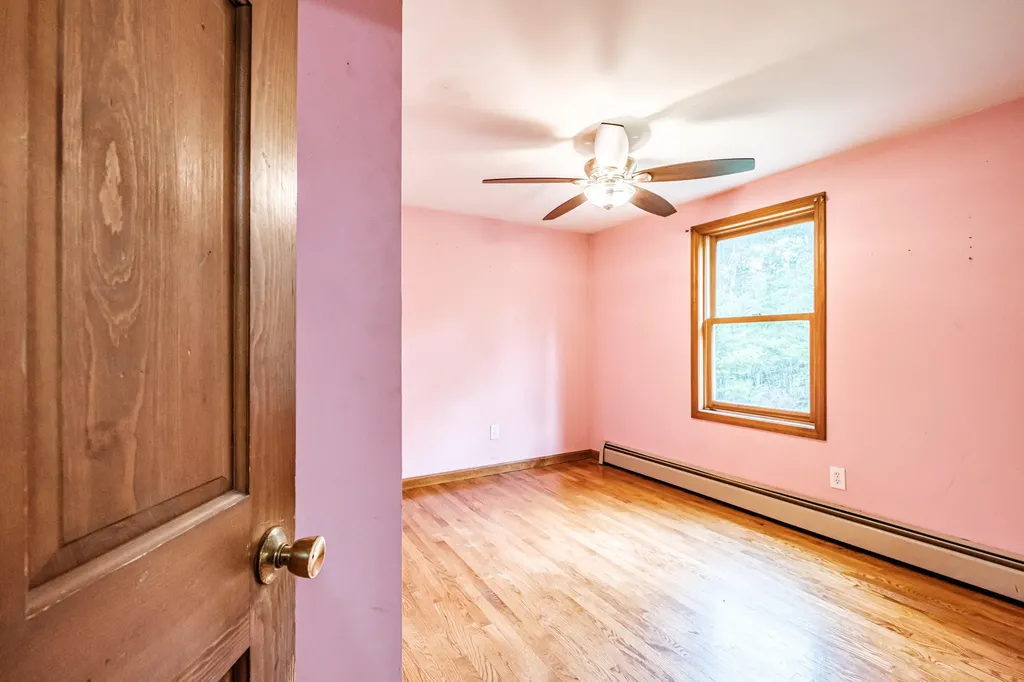88 Sedgly Road Limington ME 04049