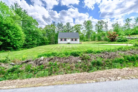 88 Sedgly Road Limington ME 04049