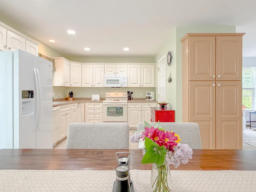 24 Garfield Street Saco ME 04072