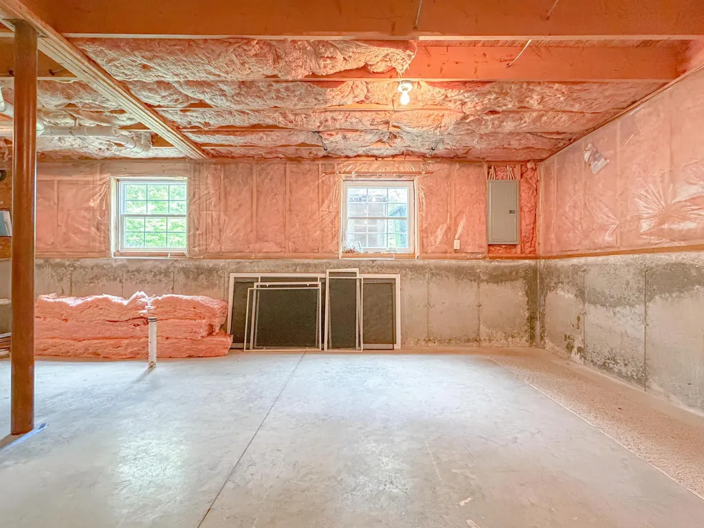 24 Garfield Street Saco ME 04072
