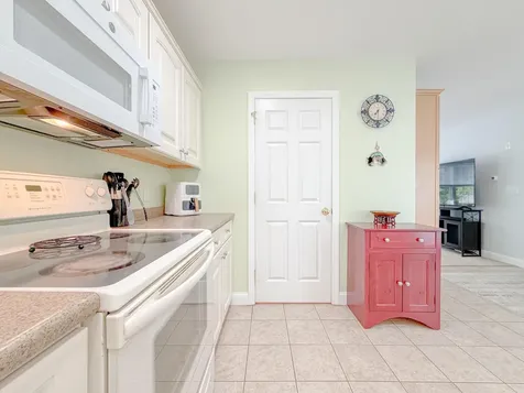 24 Garfield Street Saco ME 04072