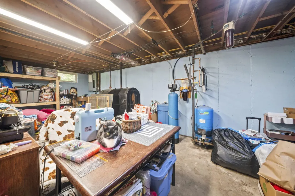 9 Marsh Stream Road Frankfort ME 04438