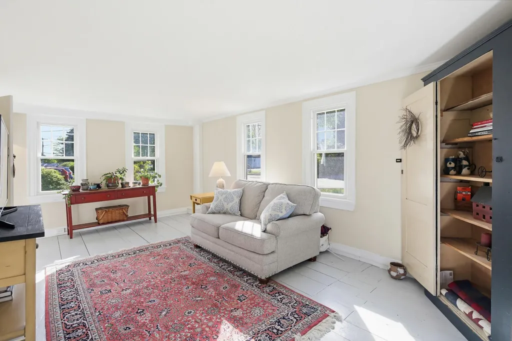 495 Allen Avenue Portland ME 04103