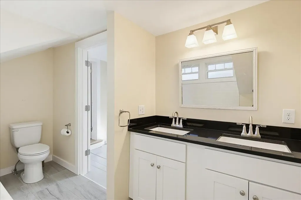 495 Allen Avenue Portland ME 04103