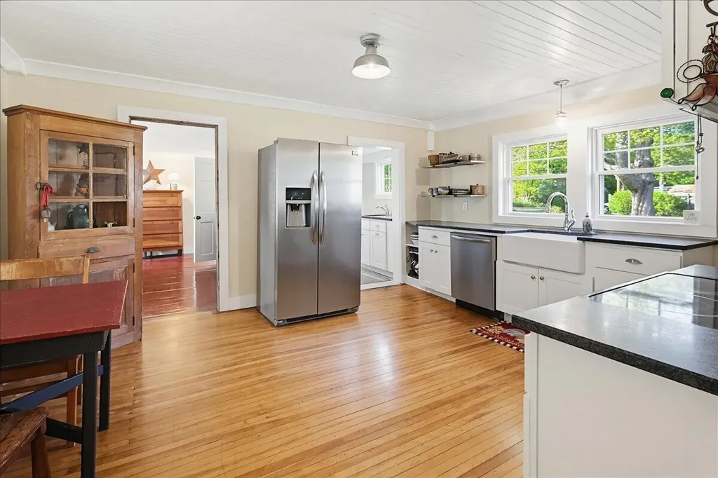 495 Allen Avenue Portland ME 04103