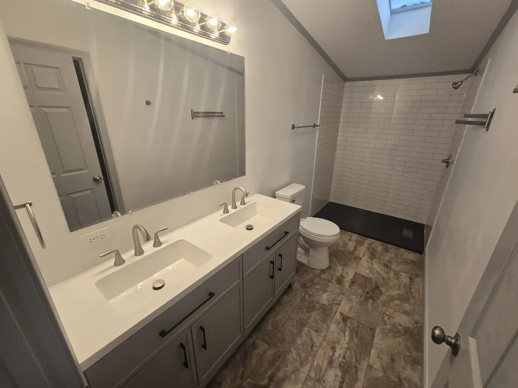 125 Riverside Drive Eddington ME 04428
