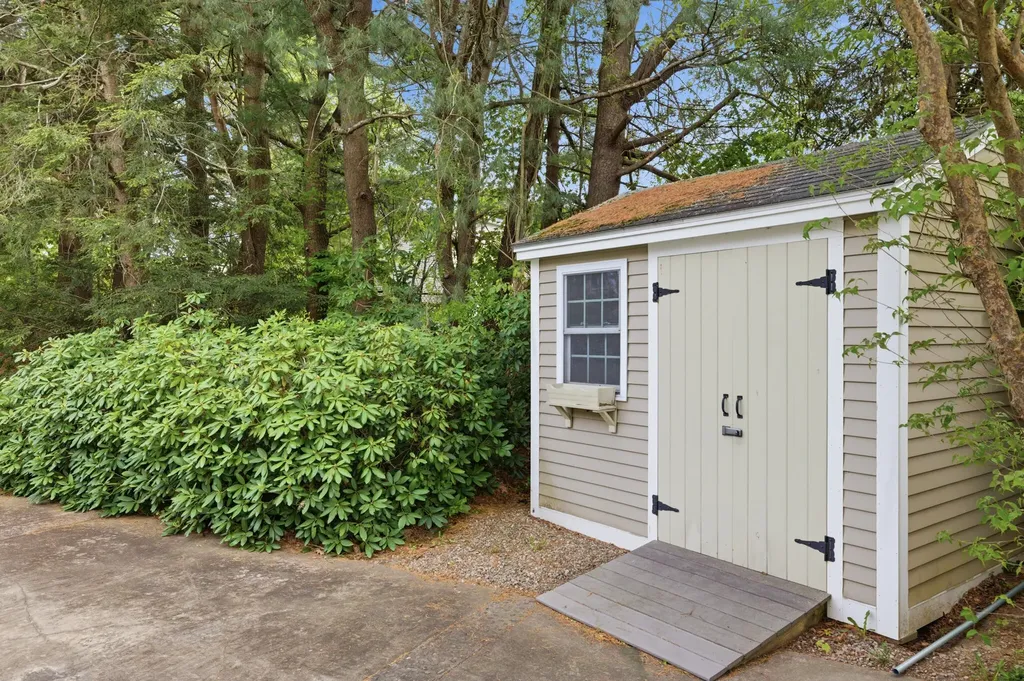 19 Lessard Avenue Biddeford ME 04005