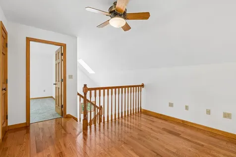 8 Whitney Way Topsham ME 04086
