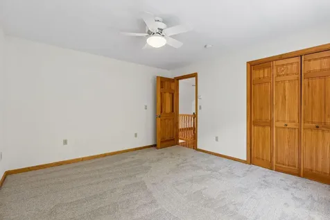 8 Whitney Way Topsham ME 04086