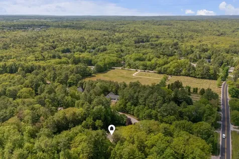 8 Whitney Way Topsham ME 04086