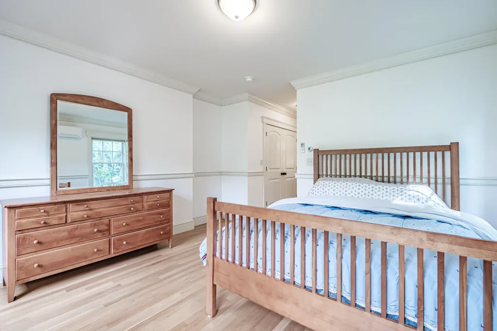 31 Painted Point Road Phippsburg ME 04562