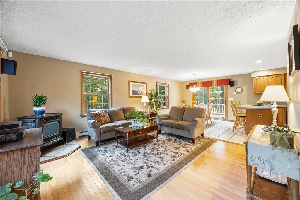 225 Holmes Road Scarborough ME 04074