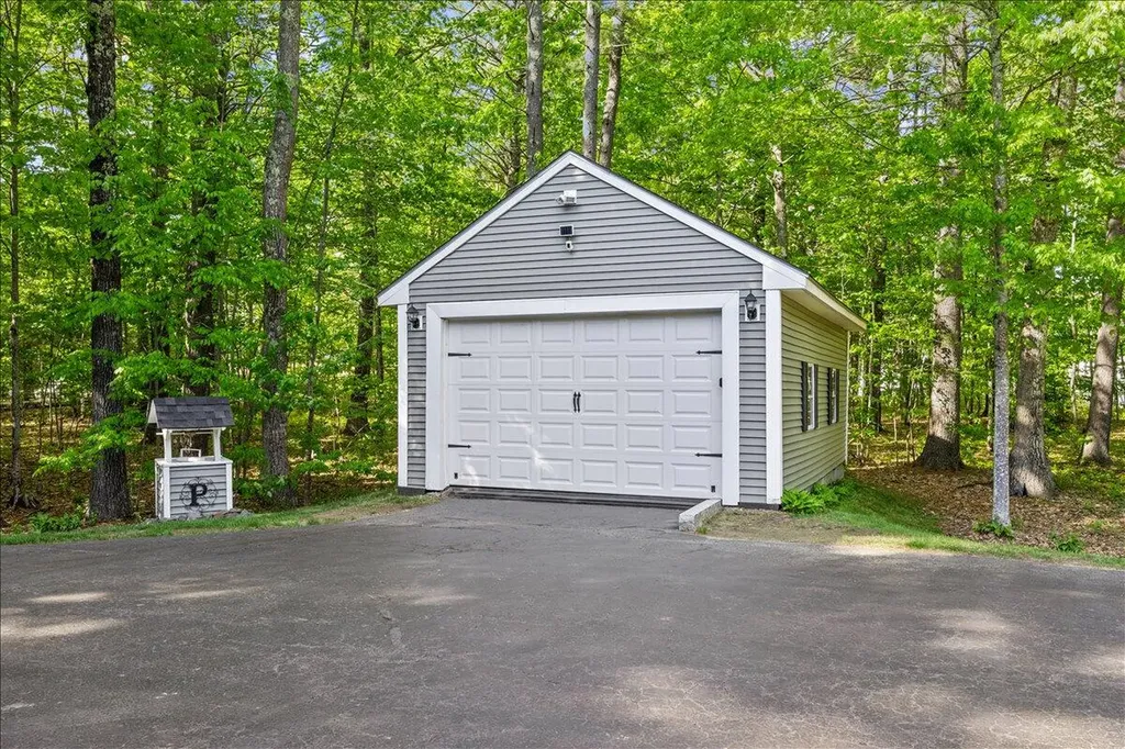 225 Holmes Road Scarborough ME 04074
