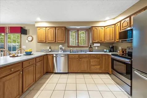 225 Holmes Road Scarborough ME 04074