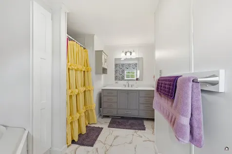 18 Ginger Place Sidney ME 04330