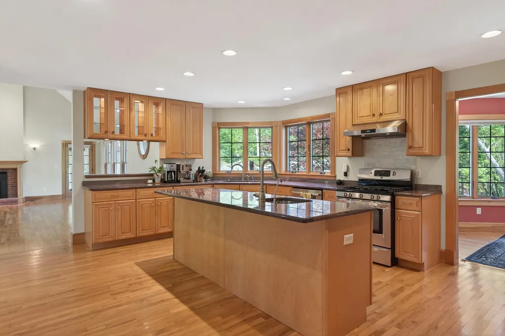 12 Touchstone Drive Kennebunkport ME 04046
