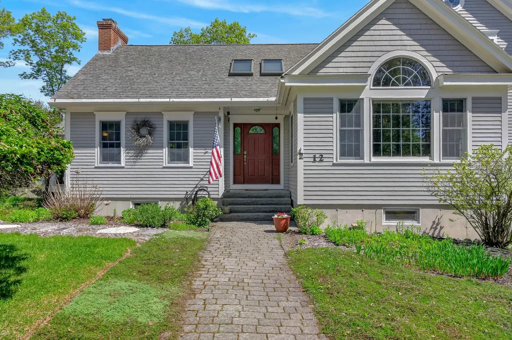 12 Touchstone Drive Kennebunkport ME 04046