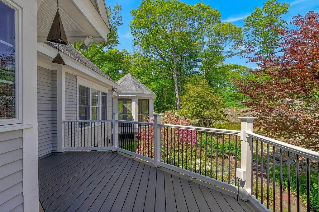 12 Touchstone Drive Kennebunkport ME 04046