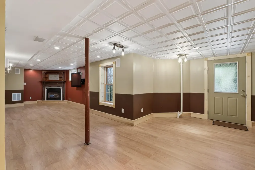 12 Touchstone Drive Kennebunkport ME 04046