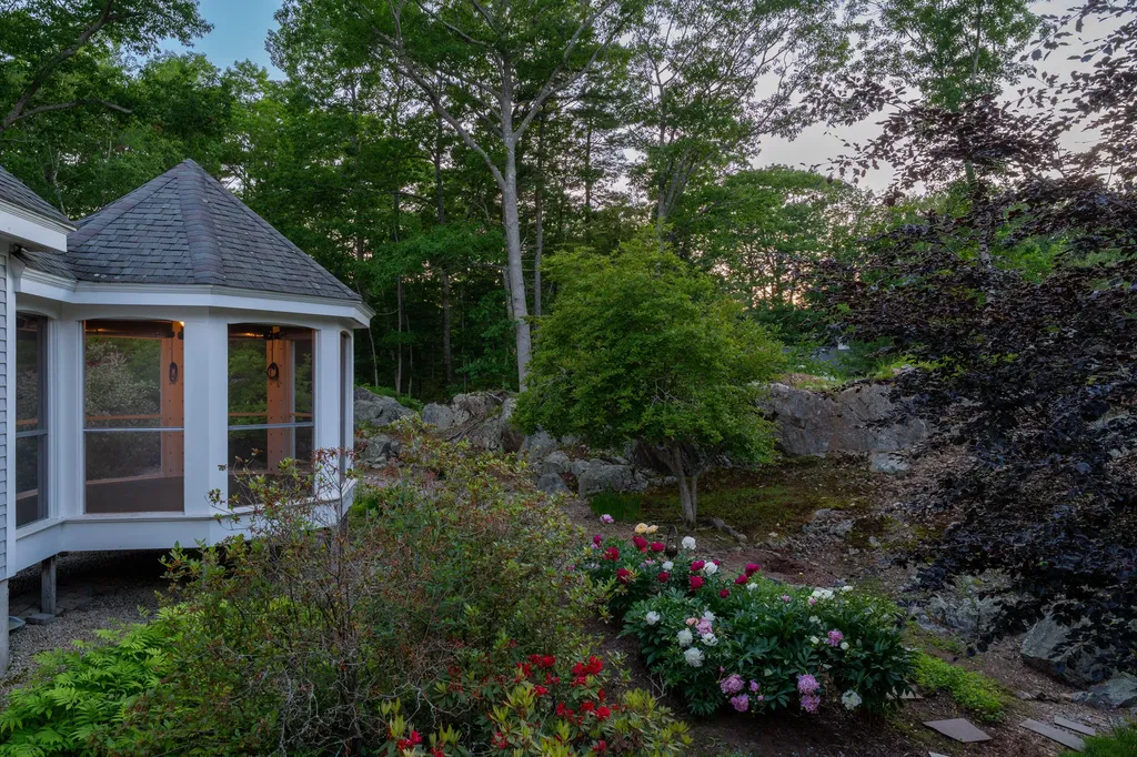 12 Touchstone Drive Kennebunkport ME 04046