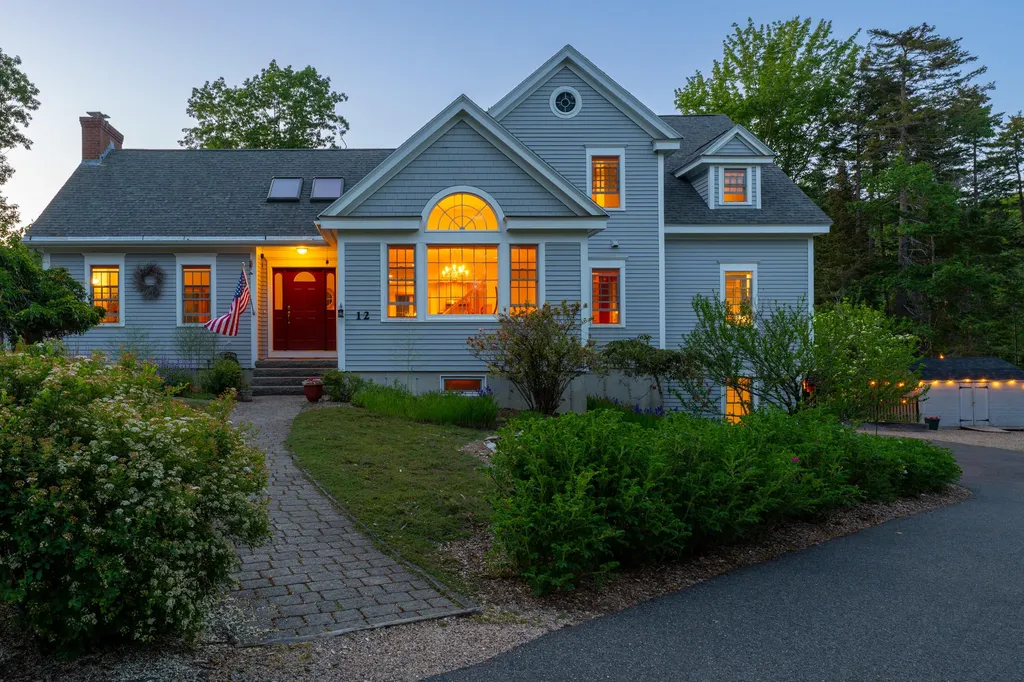12 Touchstone Drive Kennebunkport ME 04046
