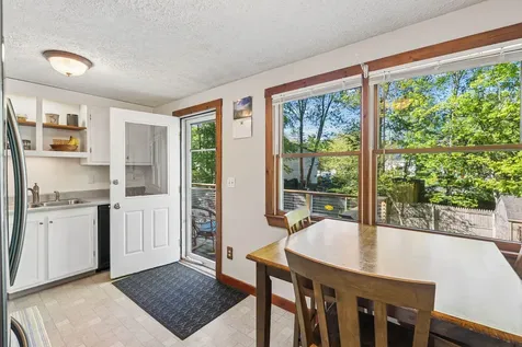 12 Wood Avenue Topsham ME 04086