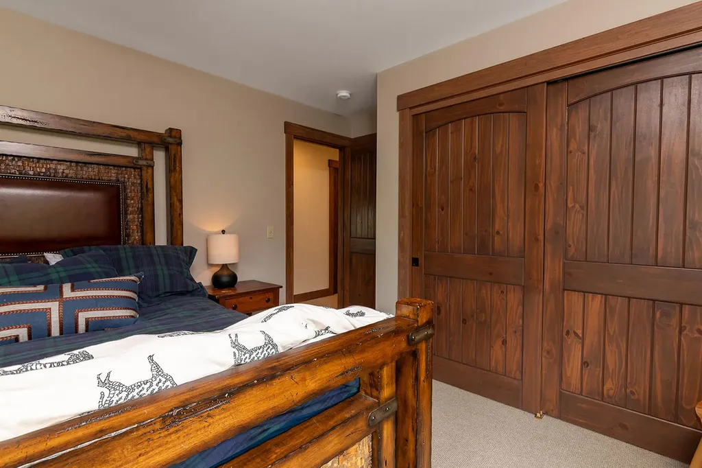 6005 Sandy River Circle Carrabassett Valley ME 04947