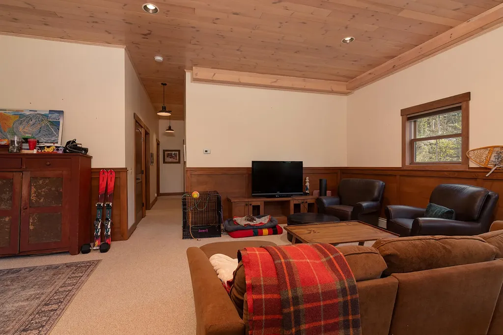 6005 Sandy River Circle Carrabassett Valley ME 04947