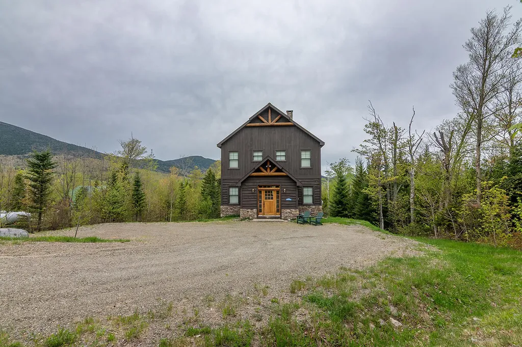 6005 Sandy River Circle Carrabassett Valley ME 04947