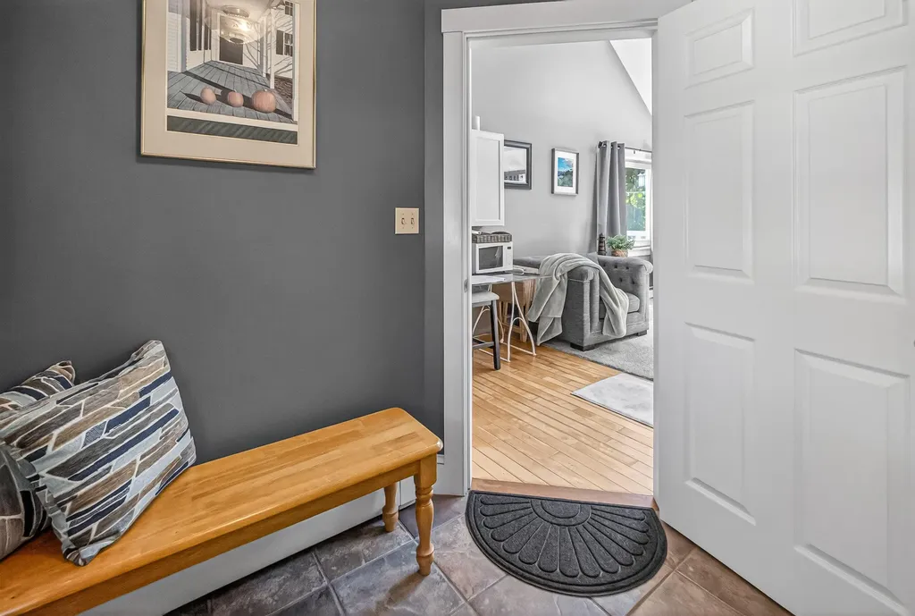 56 Yarmouth Road Gray ME 04039