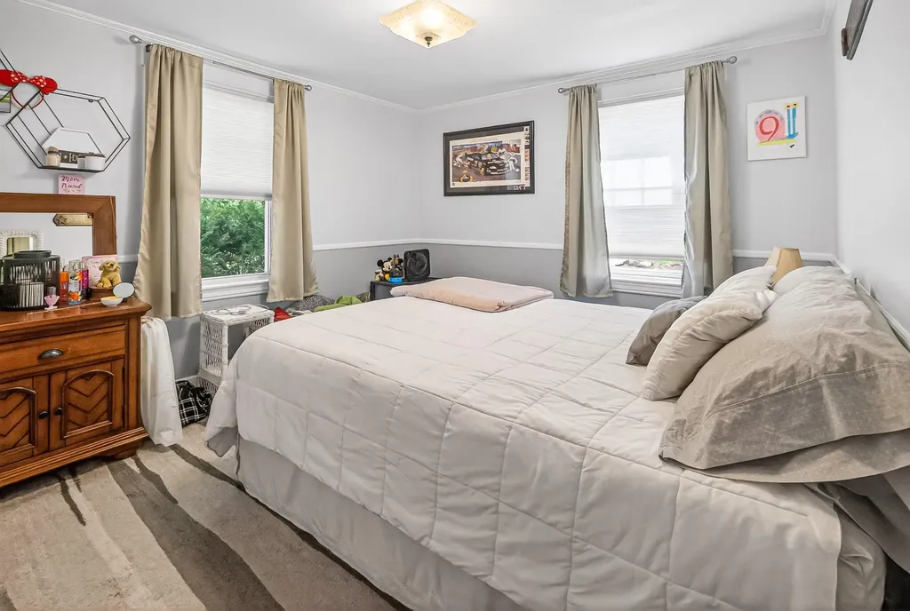 56 Yarmouth Road Gray ME 04039