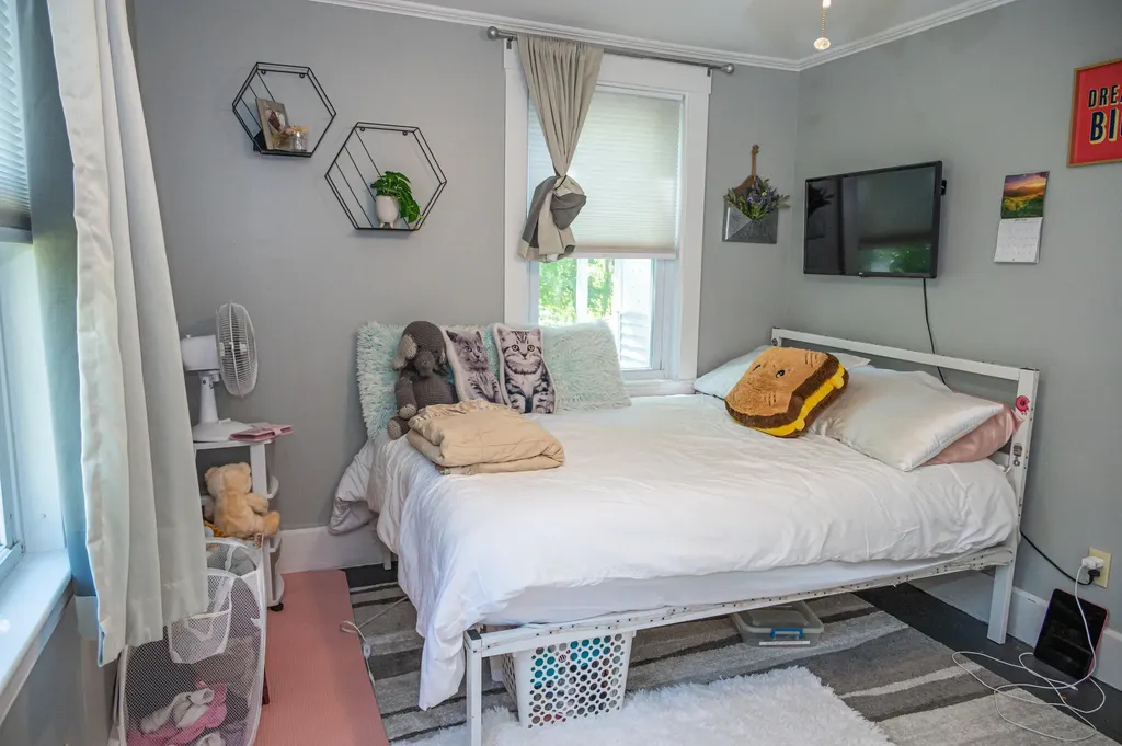 56 Yarmouth Road Gray ME 04039